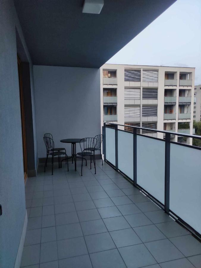 Apartamenty Metro Targowek 27 Warszawa Eksteriør bilde