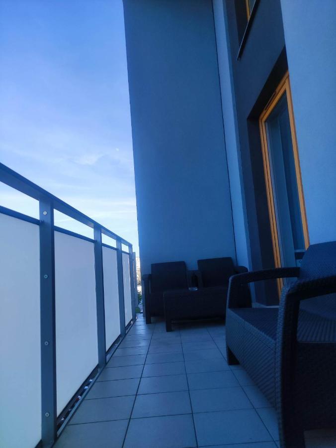 Apartamenty Metro Targowek 27 Warszawa Eksteriør bilde
