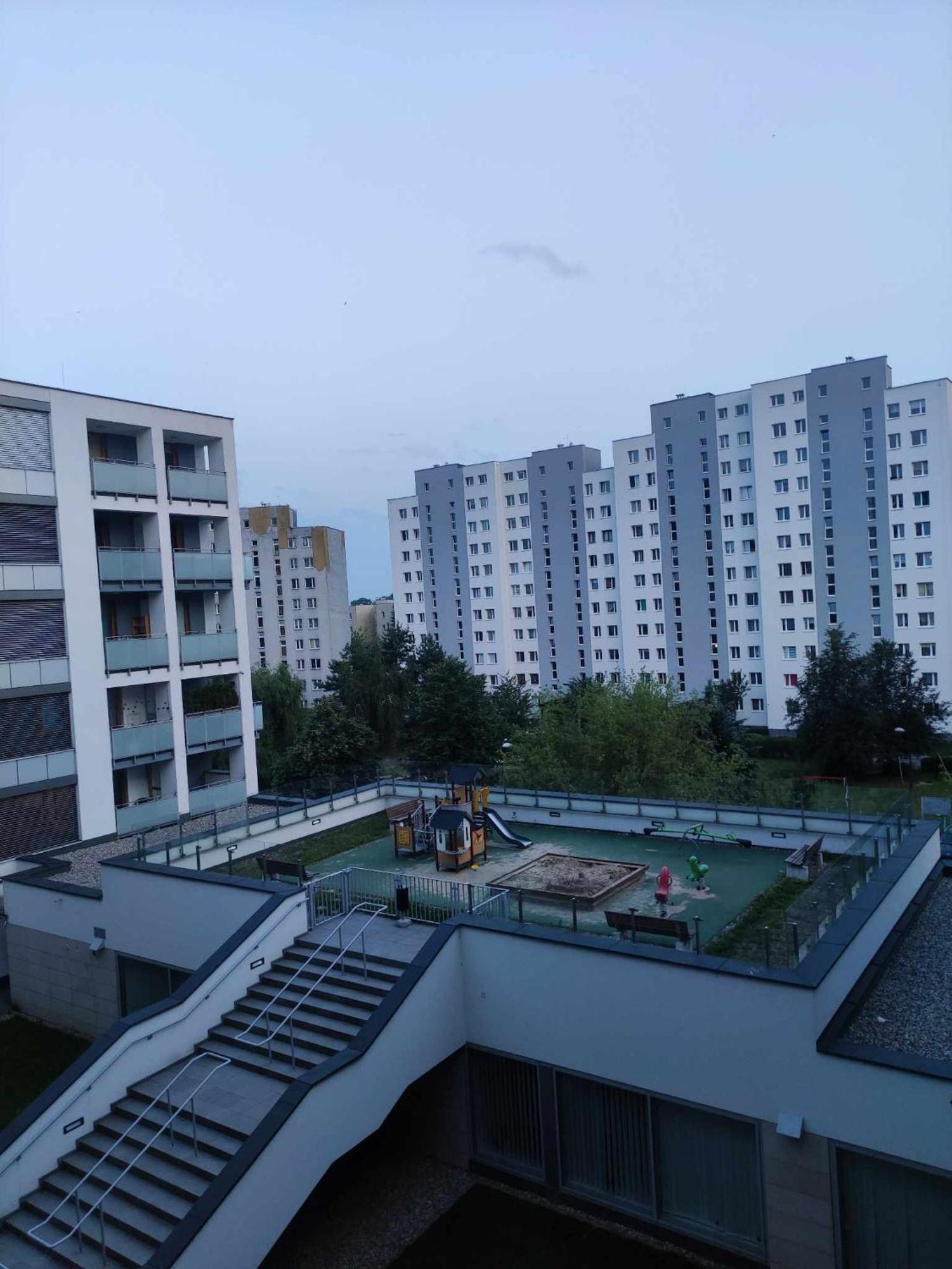 Apartamenty Metro Targowek 27 Warszawa Eksteriør bilde